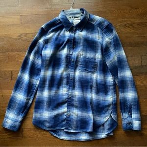 American Eagle boyfriend fit long sleeve flannel shirt size Large